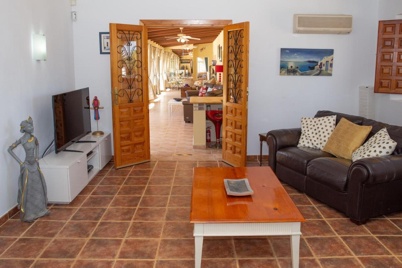 Villa Mariana Almería Eksteriør billede